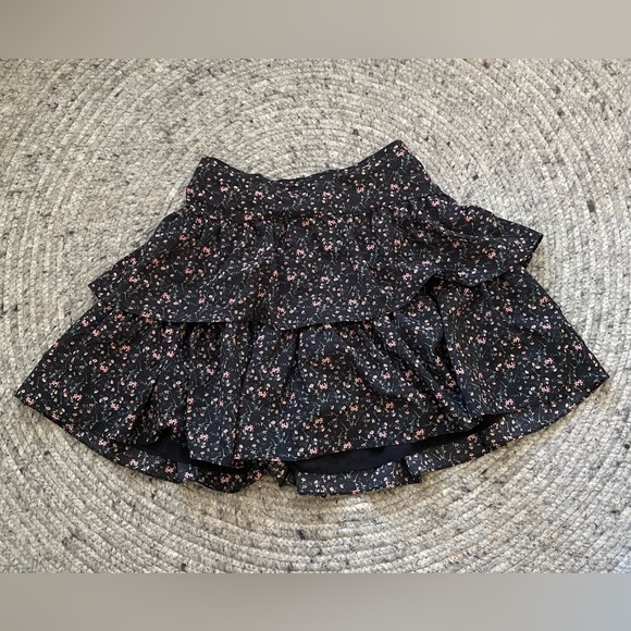 EUC Chelsea & Violet Black Dainty Floral Skirt sz Large - Picture 3 of 10